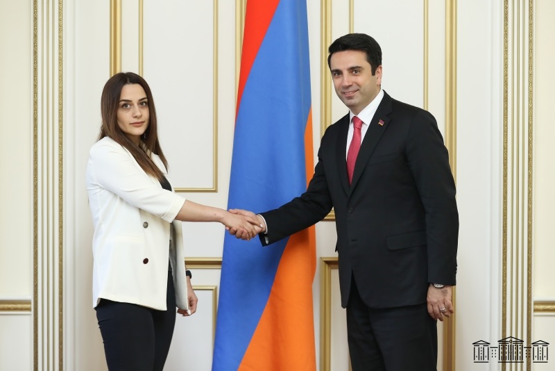 NA President’s Meeting with Representative of Assyrian Community