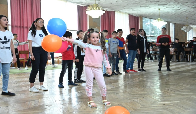 «Չէի պատկերացնում, որ այսքան հետաքրքիր է լինելու». աշխատանքն է ավարտել դպրոցականների ամառային ճամբարը