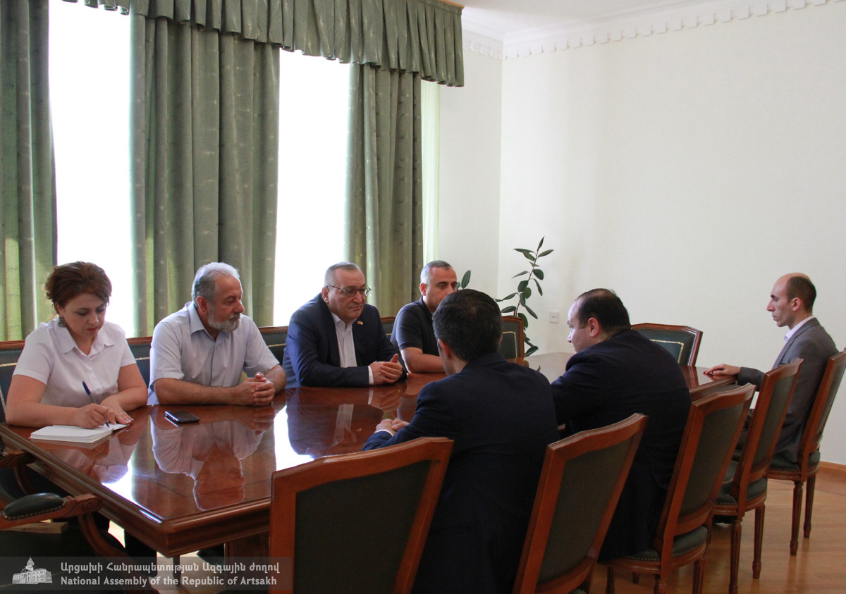 ԱՀ ԱԺ նախագահն ու ՀՀ աշխատանքի և սոցիալական հարցերի նախարարը քննարկել են սոցիալական բիզնեսի ներդրման նոր ծրագիրը