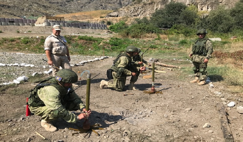 Российские миротворцы провели тренировку по предотвращению возможных нарушений с использованием беспилотной авиации в Арцахе