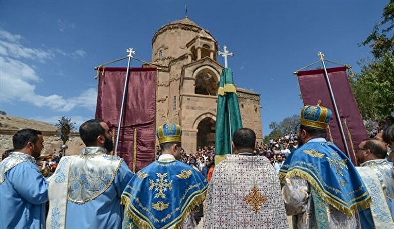 Վանա լճի Աղթամար կղզու Սուրբ Խաչ եկեղեցում պատարագ կմատուցվի