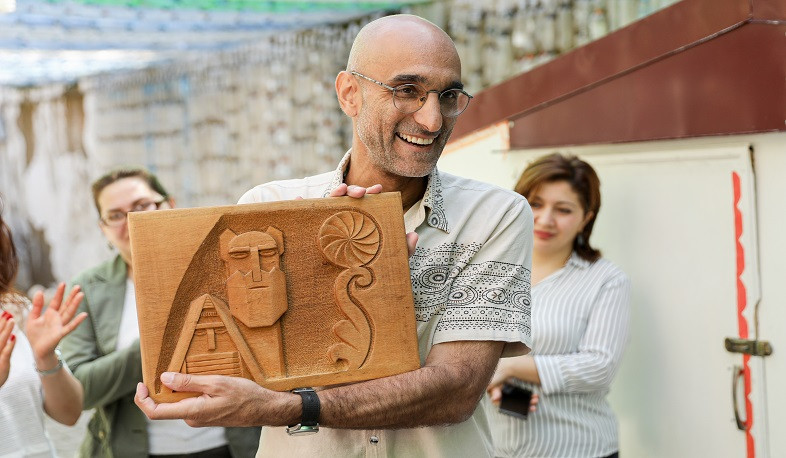«Ավրորան» կառաջարկի 2021 թ. մրցանակի դափնեկրին մրցանակի 250 հազար դոլարն ուղղել Արցախի մարդասիրական հրատապ խնդիրների լուծմանը