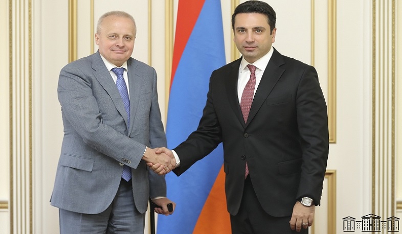Ալեն Սիմոնյանն ընդունել է Սերգեյ Կոպիրկինին