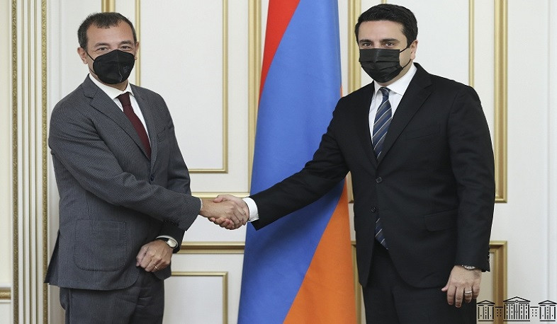 ER Parlamentinin sədri və İtaliya səfiri erməni hərbi əsirlərin və digər saxlanılan şəxslərin geri qaytarılmasının vacibliyini vurğulayıblar