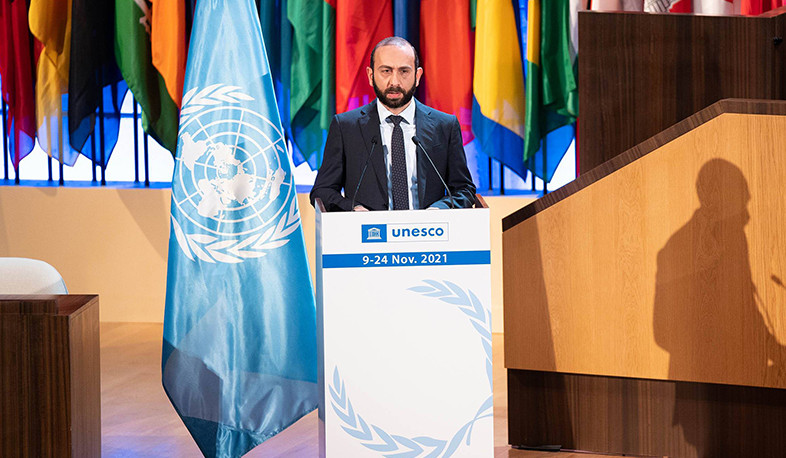 Biz Dağlıq Qarabağın erməni mədəni irsinin Naxçıvanın faciəli taleyinə məruz qalmasına icazə verməməliyik: Ararat Mirzoyan