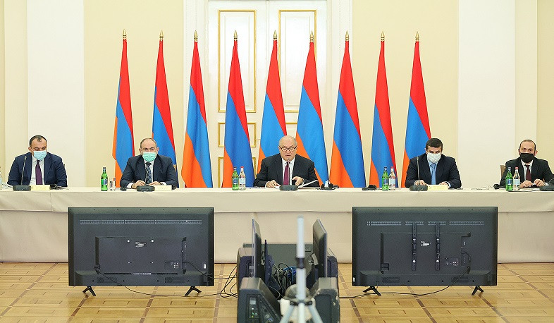 Վարչապետը մասնակցում է «Հայաստան» համահայկական հիմնադրամի հոգաբարձուների խորհրդի նիստին