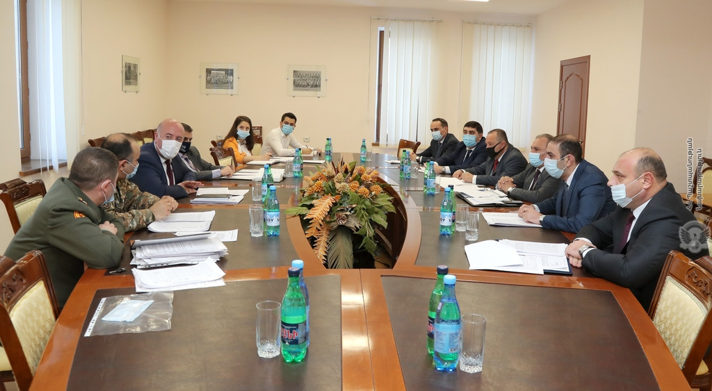 ՊՆ-ում կայացել է միջգերատեսչական հանձնաժողովի առաջին նիստը
