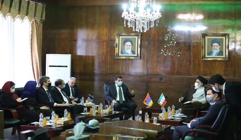 Karen Andreasyan and President of Supreme Court of Iran discussed issues related to judiciary