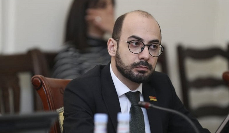 Արթուր Հովհաննիսյանը Չեխիա-Հայաստան բարեկամական խմբի նախագահին է ներկայացրել ԼՂ-ում Ադրբեջանի ռազմական սադրիչ գործողությունները