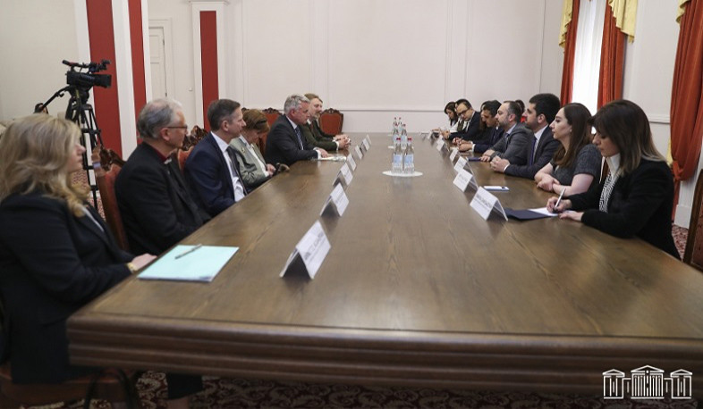Պետք է բանակցել հարցի կարգավորման շուրջ. ՄԹ-ՀՀ բարեկամական խմբի ղեկավարը՝ ԼՂ հիմնախնդրի մասին