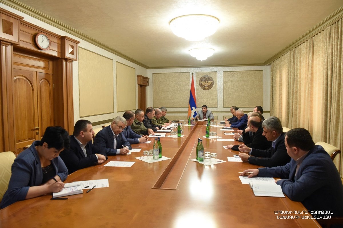 Շարունակում ենք ջանքերը Փառուխից և Քարագլխի բարձունքից ադրբեջանական զորքերին ելման դիրքեր վերադարձնելու ուղղությամբ. Արցախի նախագահ