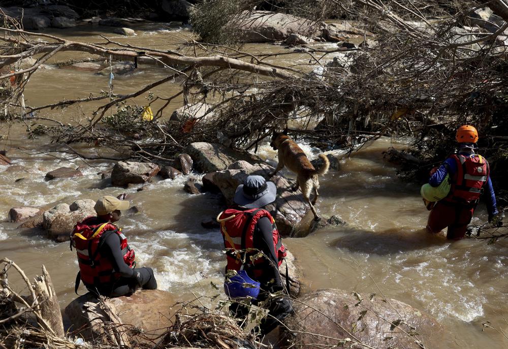 South Africa launches relief for Durban flooding; 448 dead