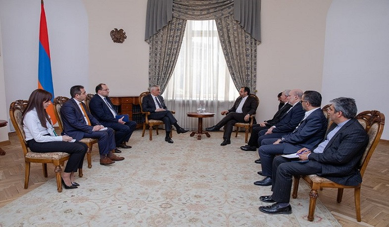 Mher Qriqoryan və İranın maliyyə naziri ticarət-iqtisadi əlaqələrin genişləndirilməsi ilə bağlı məsələləri müzakirə edib