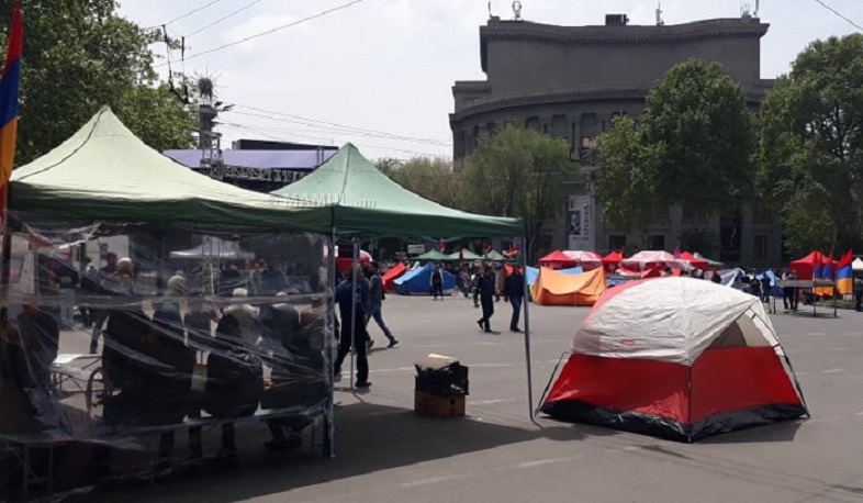Ֆրանսիայի հրապարակում տղամարդու մահը վրա է հասել թմրամիջոցների խառնուրդով թունավորման հետևանքով. Ոստիկանություն