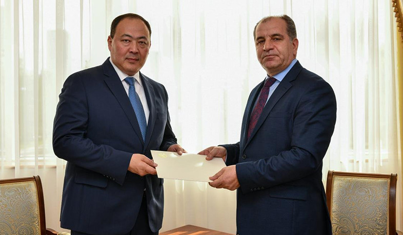 Ղազախստանում ՀՀ նորանշանակ դեսպանը և ԱԳ նախարարի տեղակալը քննարկել են տարածաշրջանային օրակարգի հարցեր