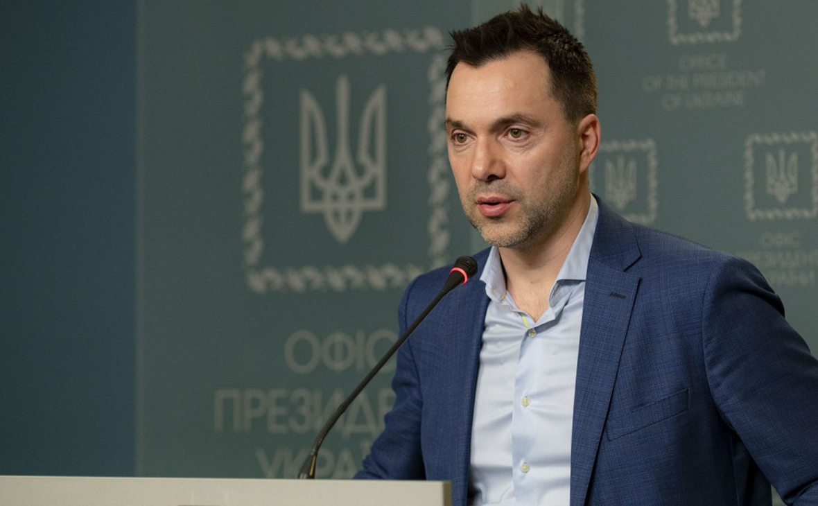 Arestovich blamed Germany for failures at the front