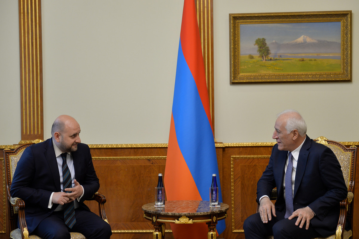 Նախագահը և ԿԲ նախագահը քննարկել են Հայաստանի ֆինանսական շուկային վերաբերող հարցեր
