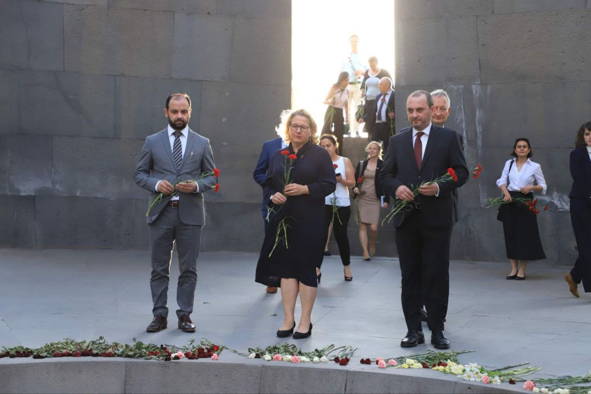 Գերմանիայի դաշնային նախարարն այցելել է Հայոց ցեղասպանության հուշահամալիր