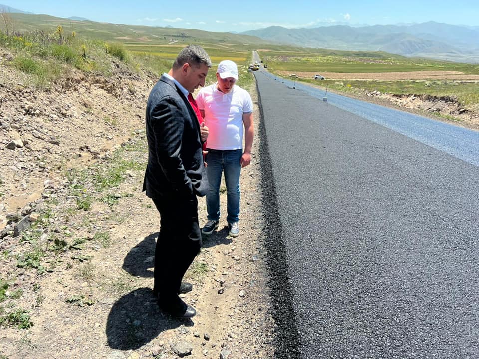 Գնել Սանոսյանը ծանոթացել է Երևան-Երասխ-Գորիս-Մեղրի-Իրանի սահման ավտոճանապարհի մի հատվածի ասֆալտապատման աշխատանքներին