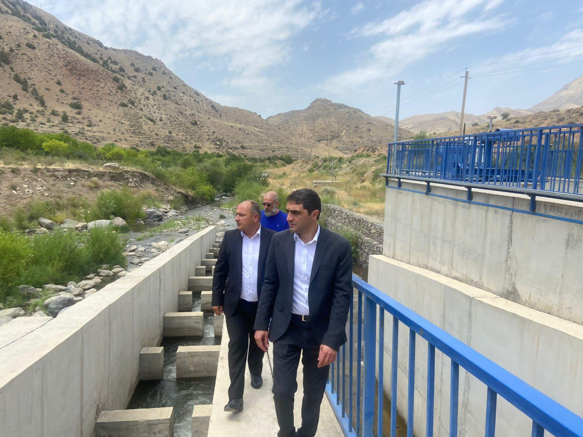 Հակոբ Սիմիդյանն այցելել է «Խոսրովի անտառ» արգելոց. քննարկվել են անվտանգ էկոտուրիզմի զարգացմանն առնչվող հարցեր