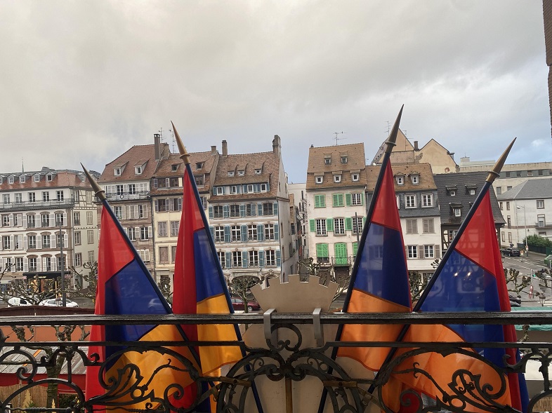 Strasbourg expresses solidarity with Armenia, raises Armenian flag in front of the City Hall