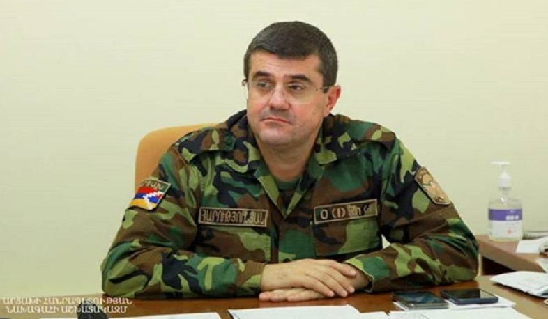Arayik Harutyunyan signed decree on measures implemented in the conditions of martial law declared in Artsakh