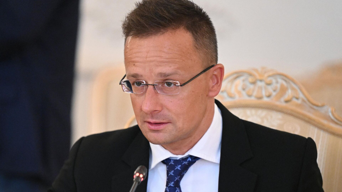 Увеличение добычи природного газа в Азербайджане имеет важное значение для энергетической безопасности Центральной Европы: Сийярто