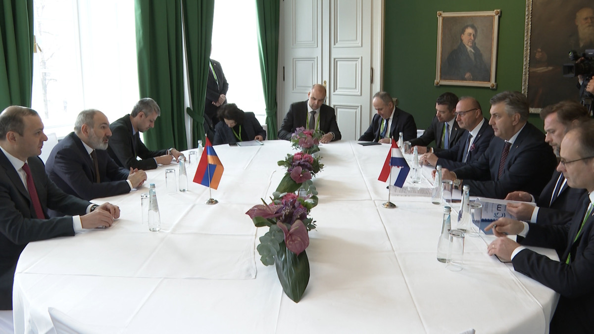 Prime Ministers of Armenia and Croatia discussed developments taking place in region