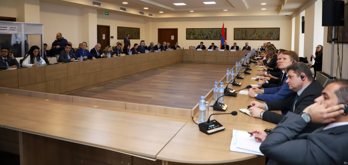 Meeting with heads of diplomatic missions accredited in Armenia and representatives of international organizations