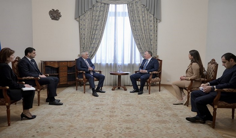 Mher Grigoryan and mayor of Yekaterinburg discussed issues related to cooperation between Armenia and Russia