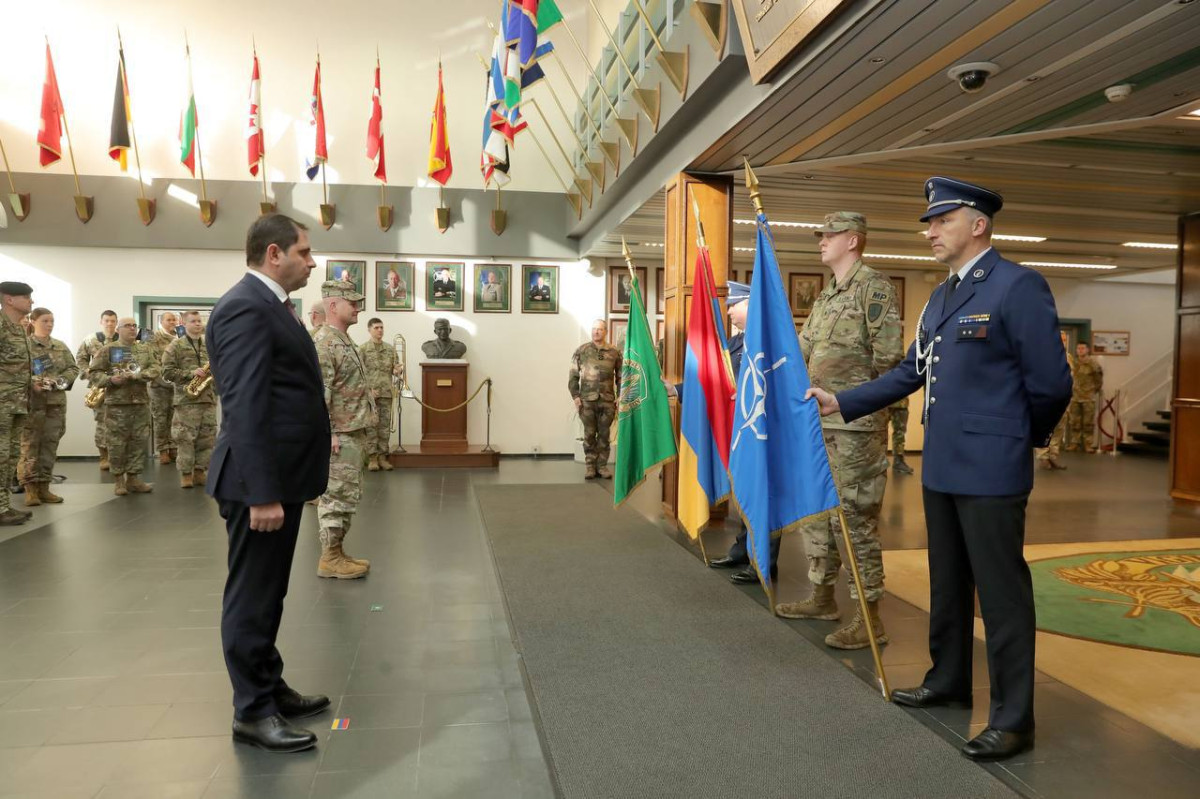 Armenian Defense Minister visits Supreme Headquarters, Allied Powers