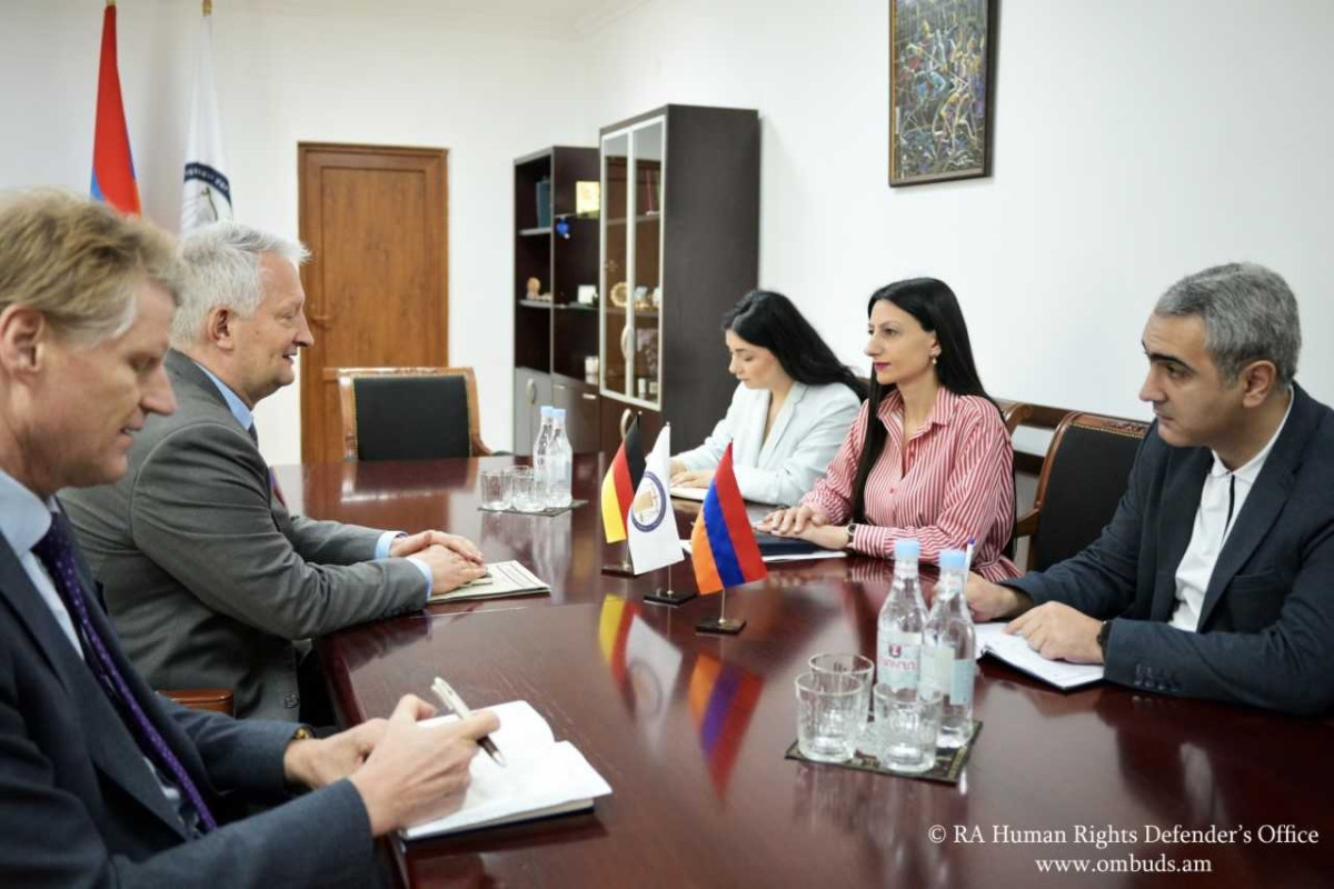 Ombudsman Azərbaycanın təcavüzü nəticəsində sərhədyanı yaşayış məntəqələrində hüquq pozuntularını Almaniya səfirinə təqdim edib