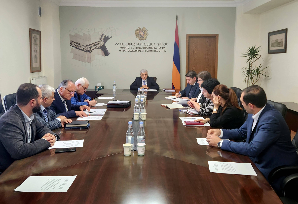 Միջգերատեսչական աշխատանքային խումբը քննարկել է բազմաբնակարան շենքերի կառավարման օրենսդրական բարեփոխումները