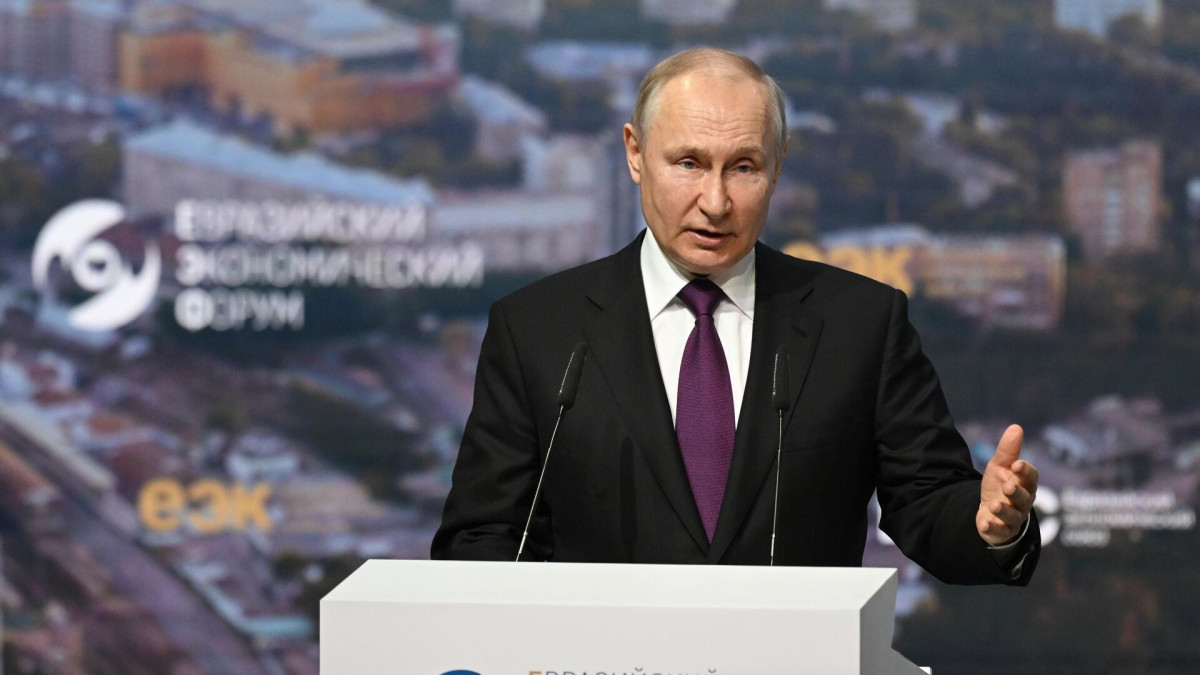 Ermənistan Aİİ-də ən yüksək iqtisadi artım tempinə malikdir։ Putin