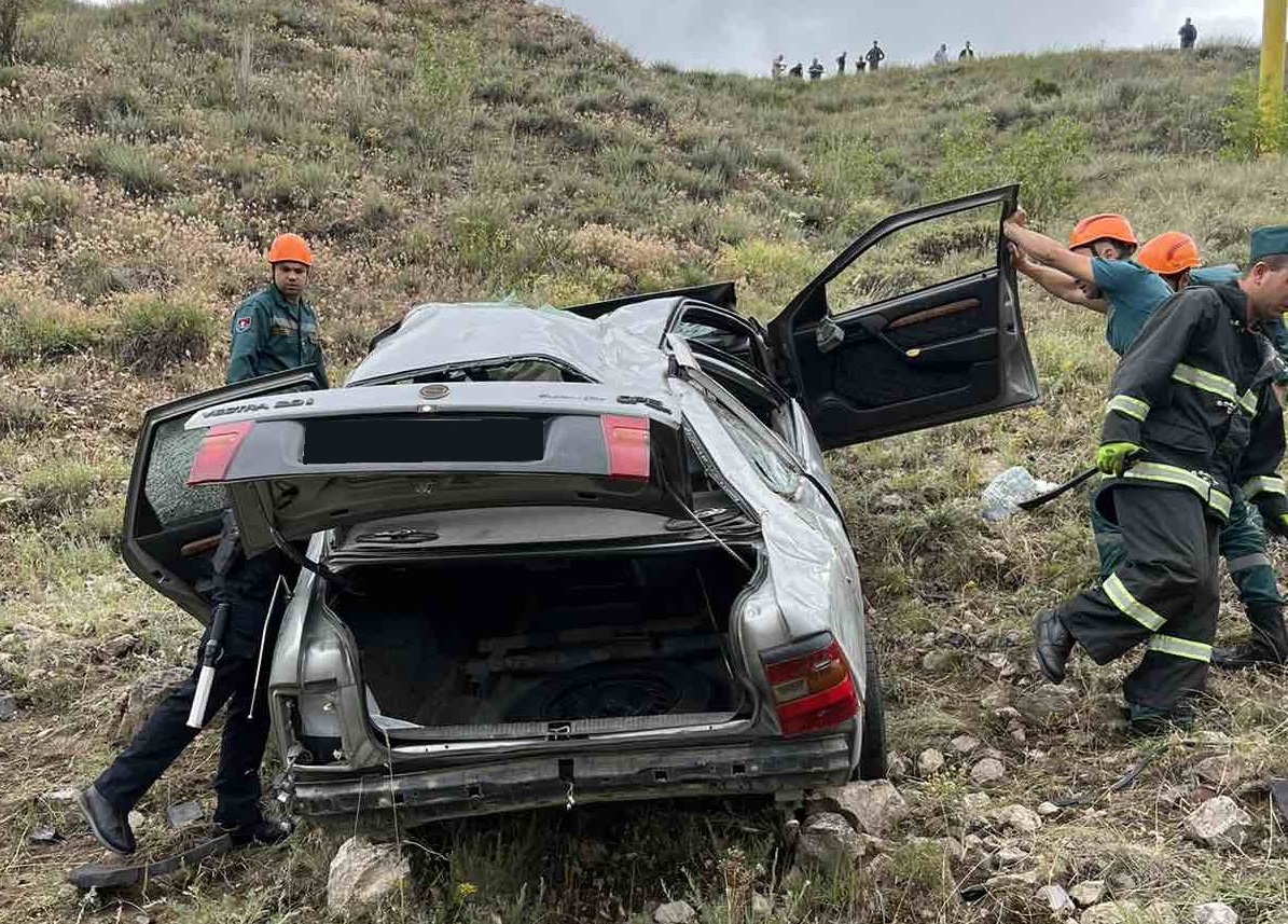 Երևան-Սևան ճանապարհին մեքենան գլորվել է ձորը. հոսպիտալացման ճանապարհին տուժածը մահացել է