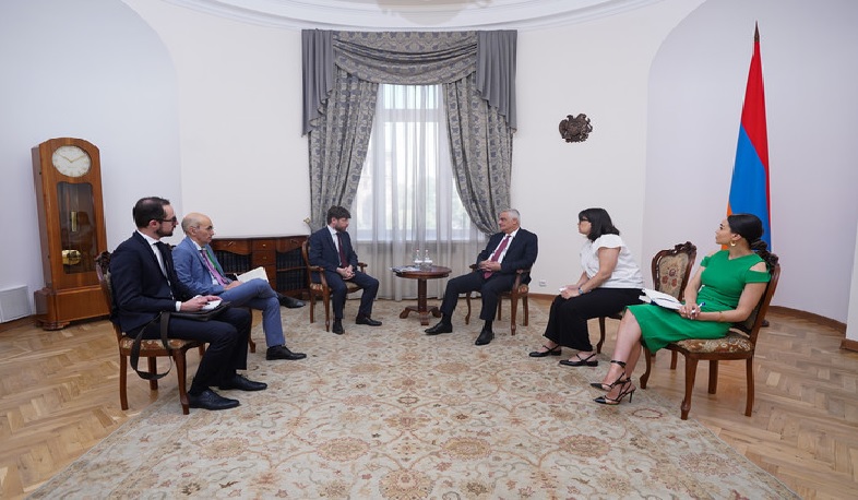 Մհեր Գրիգորյանը Օլիվիե Դըկոտինյիի հետ քննարկել է առևտրի, ներդրումների, ենթակառուցվածքների զարգացման խնդիրներ