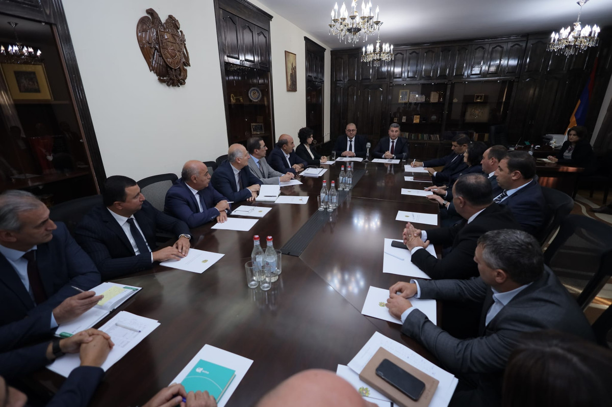 Շիրակի մարզում ապաստանել է ԼՂ-ից բռնի տեղահանված մոտ 3600 մարդ. խորհրդակցություն մարզում