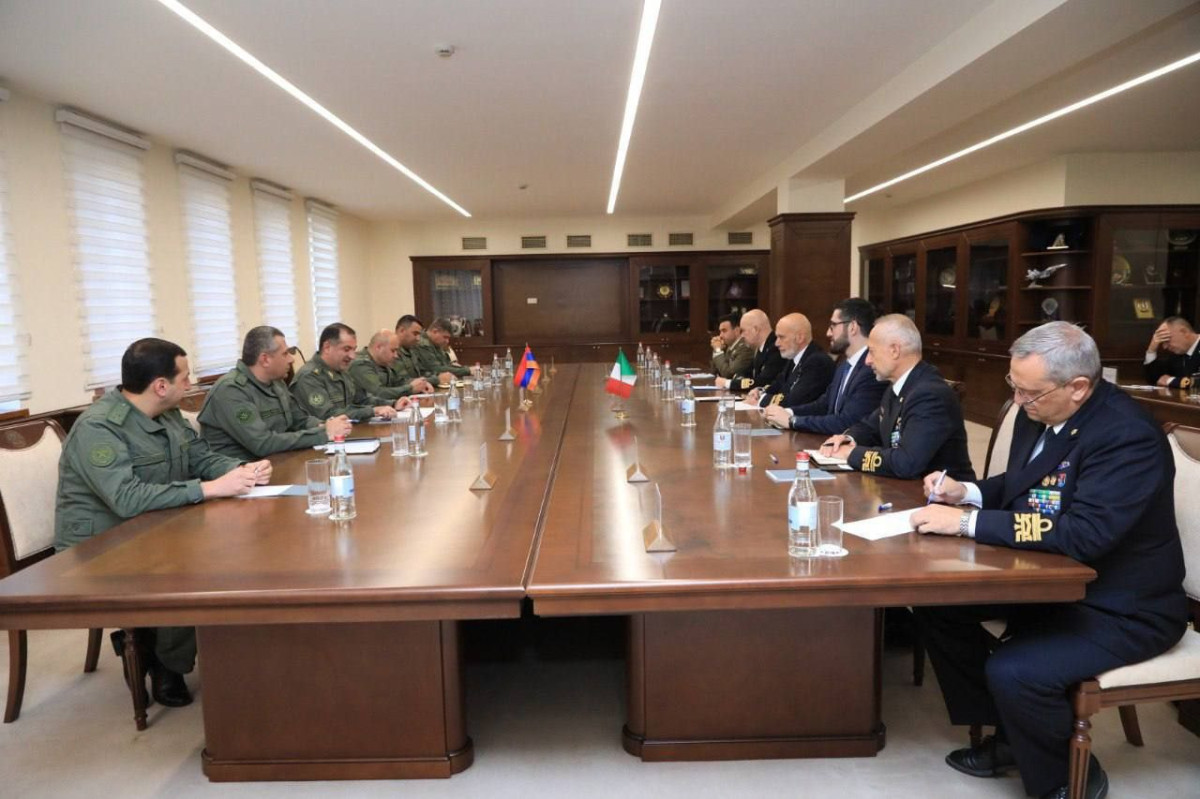 İtaliya və Ermənistan silahlı qüvvələri arasında 2024-cü il üçün əməkdaşlığın istiqamətləri müəyyən edilib