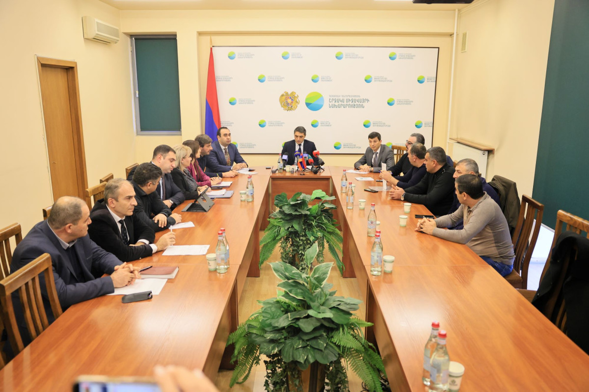 Ձկնաբուծարանների ներկայացուցիչների հետ քննարկվել է փակ շրջանառու համակարգը