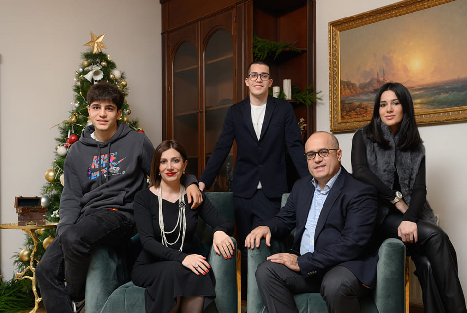 Ուզում եմ, որ մեր երկրում՝ բոլորիս ընտանիքներում, թևածի ջերմությունը, սերն ու հոգատարությունը. Անահիտ Ավանեսյան