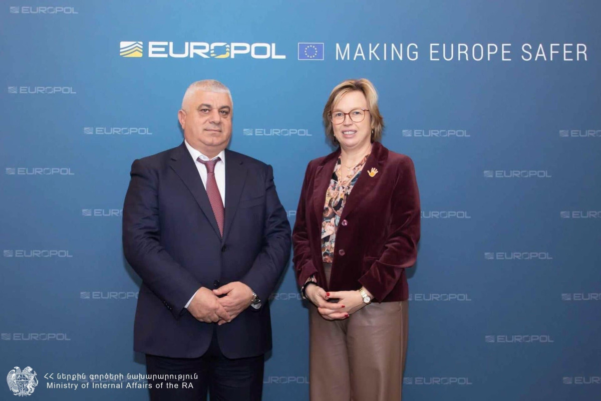 Aram Hovhannisyan discussed issues related to joining SIENA system with executive director of Europol