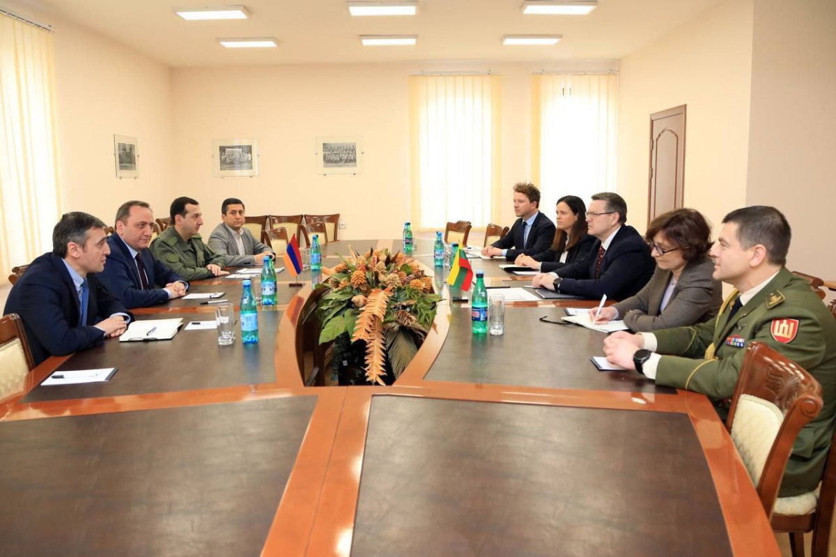 Ermənistan və Litva Müdafiə Nazirlikləri arasında 2024-cü il üçün əməkdaşlıq planı imzalanıb