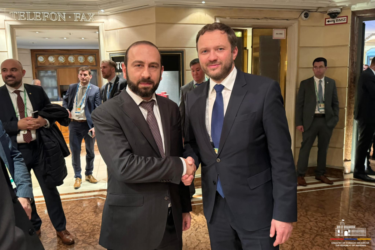 Ararat Mirzoyan continues meetings within framework of Munich Security Conference