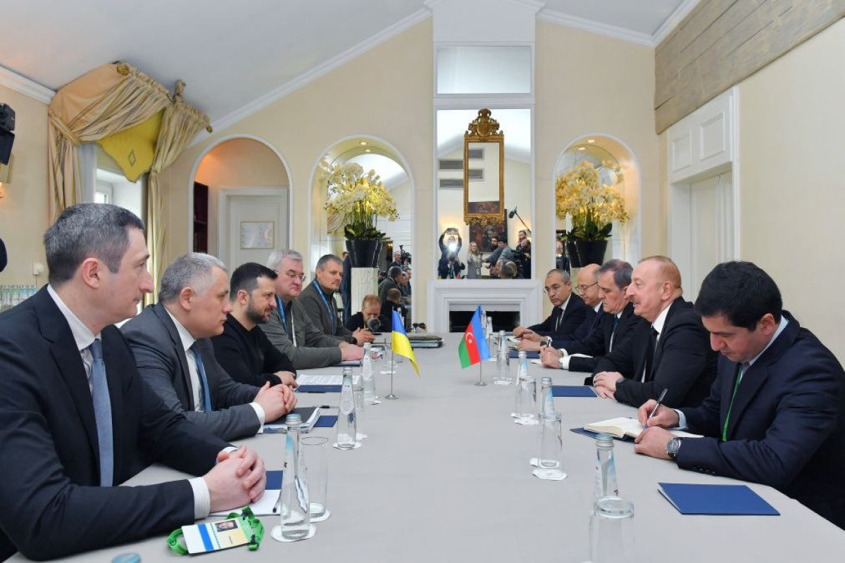 Baku's support for Ukraine's territorial integrity is unwavering: Aliyev at meeting with Zelensky