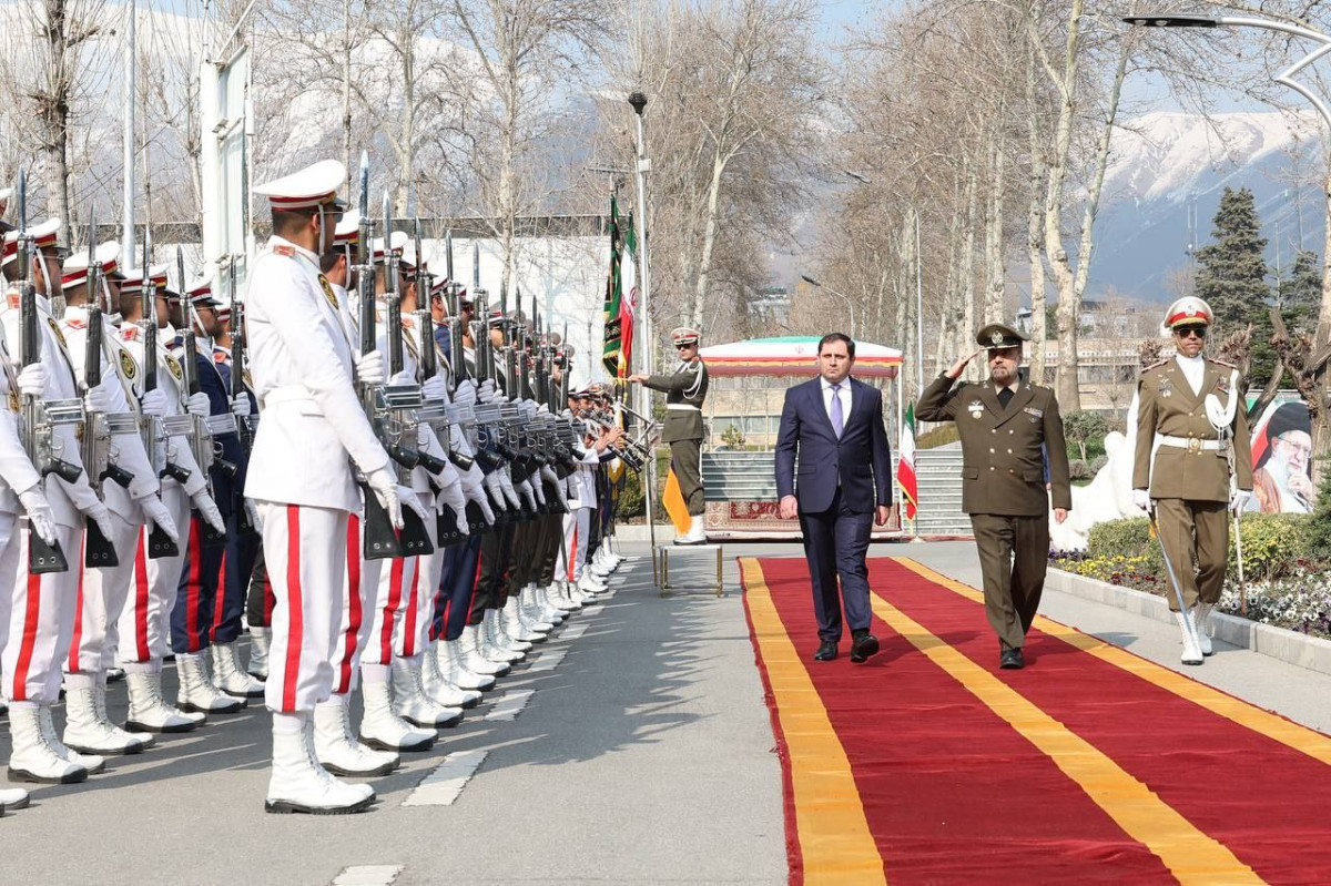 Իրանում տեղի է ունեցել Սուրեն Պապիկյանի դիմավորման հանդիսավոր արարողությունը