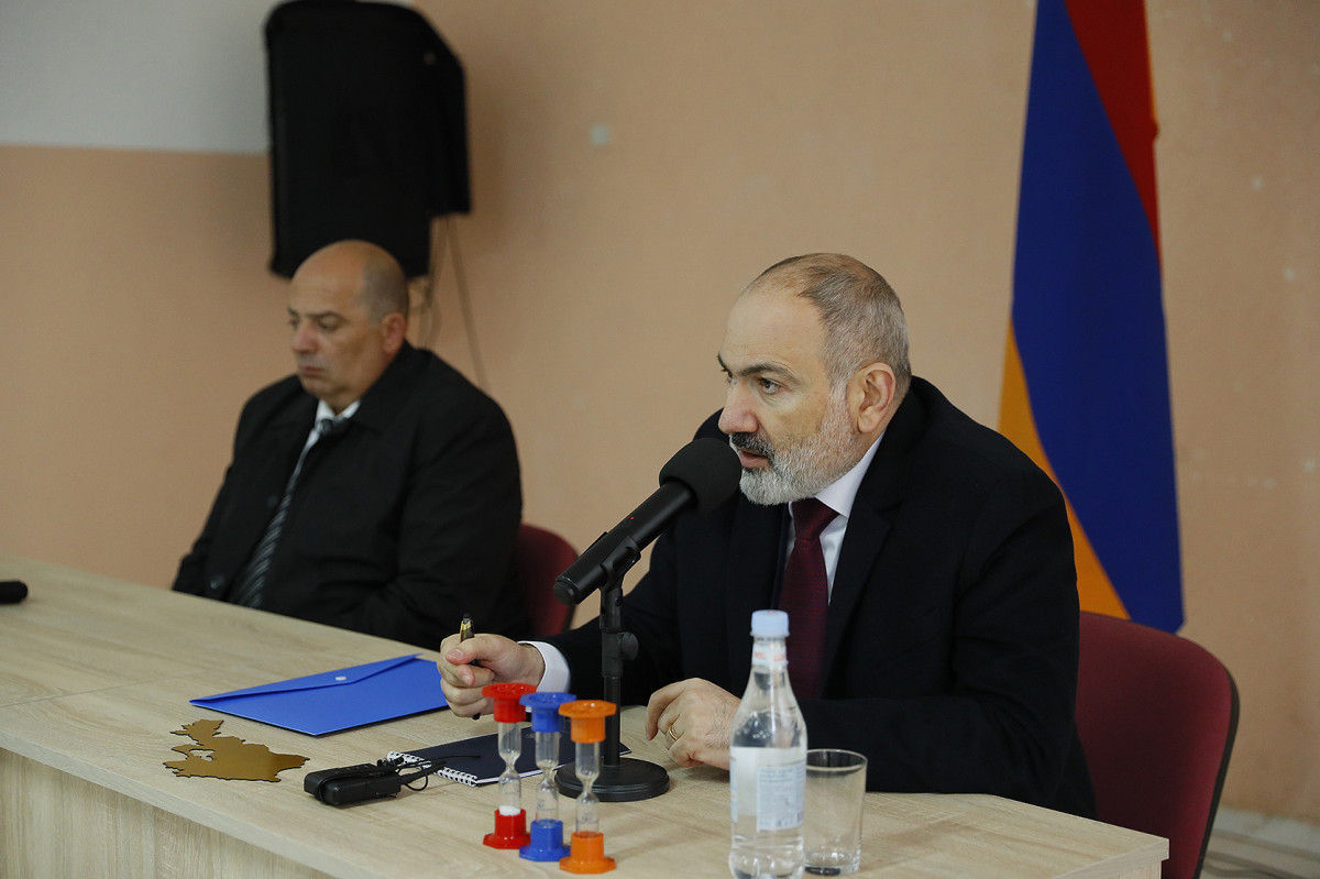 Վարչապետի` Տավուշ այցի ժամանակ պայմանավորվածություն է ձեռք բերվել, ըստ որի՝ Ոսկեպարի և Կիրանցի ներկայացուցիչները պարբերաբար կհանդիպեն Սահմանազատման հարցերով հանձնաժողովի անդամների հետ