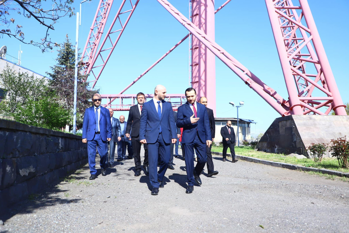 ԲՏԱ նախարարն այցելել է «Հայաստանի հեռուստատեսային և ռադիոհաղորդիչ ցանց», ներկայացրել նորանշանակ գլխավոր տնօրենին