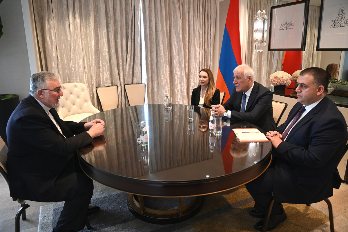 Վահագն Խաչատուրյանը Կաթոլիկ թեմի առաջնորդին է ներկայացրել Հայաստանի ներքին և արտաքին մարտահրավերները և դրանց լուծմանն ուղղված քայլերը