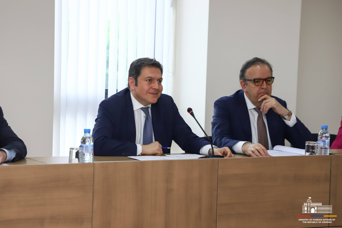 Meeting of Deputy Foreign Minister of Armenia with Director of Neighbourhood East and Institution Building of Directorate-General for Neighbourhood and Enlargement Negotiations of European Commission