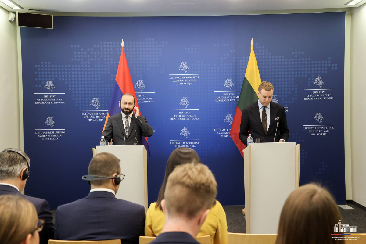Ադրբեջանն ի հայտ է բերում նոր խնդիրներ, ինչն առնվազն հարցեր է առաջացնում. Միրզոյանը՝ Լիտվայում